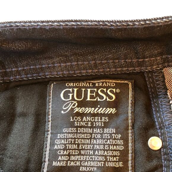 𝅺guess Original Premium Dark Wash Jeans EUC - Picture 6 of 15